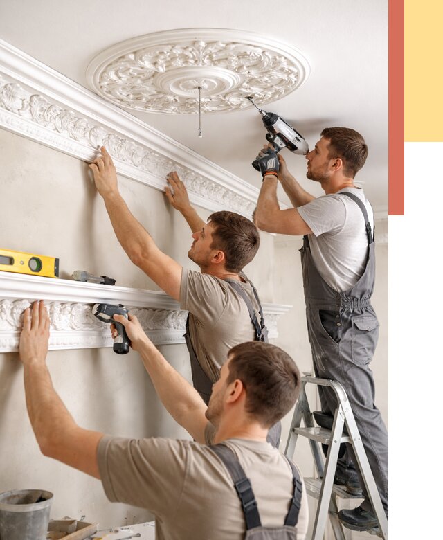 Монтаж лепнины на потолок в Улан-Удэ от 3278 руб. быстро и недорого | ОТДЕЛОЧНИК-Лнд